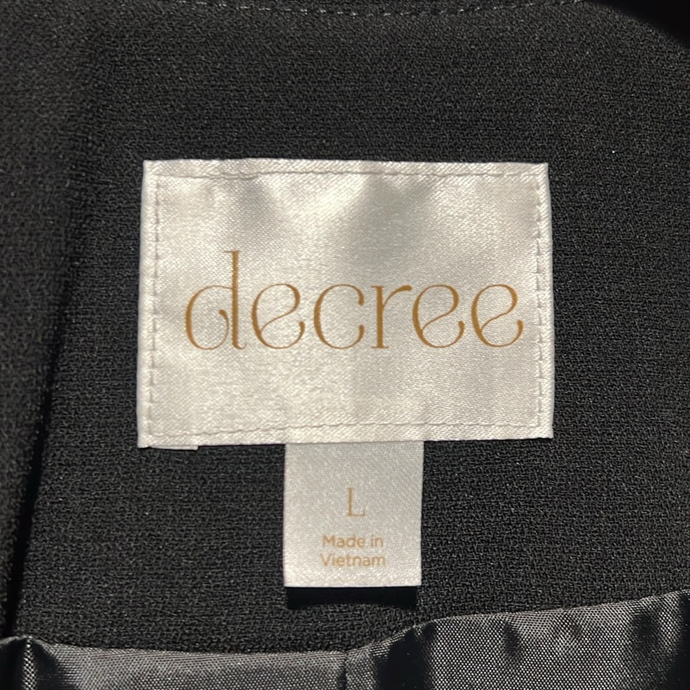 Decree Black Tuxedo Lapel Open Front Blazer - Picture 4 of 5
